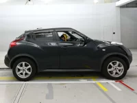 Nissan JUKE лот № 90498 оценка 4  с аукциона в Японии 2
