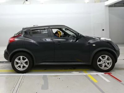 Nissan JUKE  с аукциона в Японии