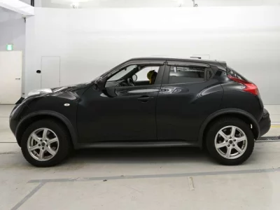 Nissan JUKE  с аукциона в Японии