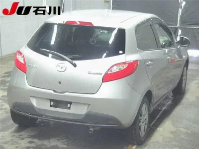 Mazda DEMIO