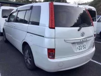 Toyota ISIS лот № 71 оценка 3.5  с аукциона в Японии 1