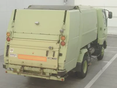 Mitsubishi FUSO FIGHTER