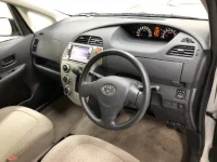 Toyota RACTIS лот № 6077 оценка 3.5  с аукциона в Японии 5