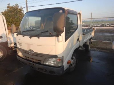 Hino DUTRO