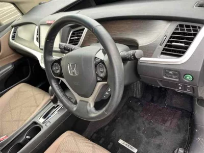 Honda JADE  с аукциона в Японии