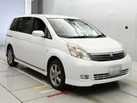 Toyota ISIS лот № 90538 оценка 3.5  с аукциона в Японии 4