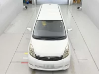 Toyota ISIS лот № 90538 оценка 3.5  с аукциона в Японии 6