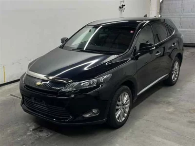 Toyota HARRIER  с аукциона в Японии