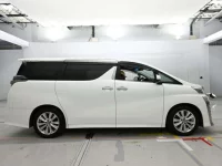 Toyota VELLFIRE лот № 30315 оценка 4  с аукциона в Японии 2