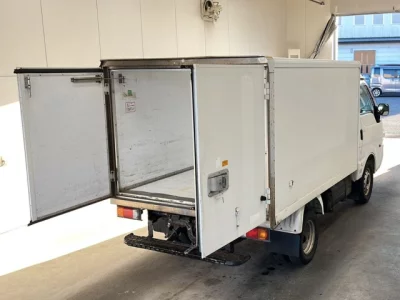 Mitsubishi DELICA  с аукциона в Японии