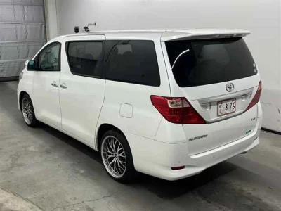 Toyota ALPHARD  с аукциона в Японии