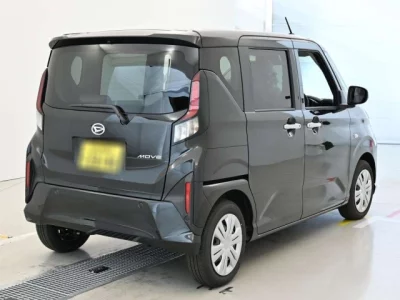 Daihatsu MOVE  с аукциона в Японии