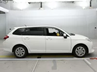 Toyota COROLLA FIELDER лот № 30327 оценка 4  с аукциона в Японии 2