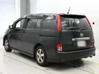 Toyota ISIS лот № 90567 оценка 3.5  с аукциона в Японии 5