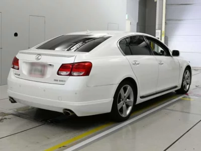 Lexus GS  с аукциона в Японии