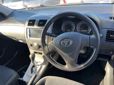 Toyota COROLLA FIELDER  с аукциона в Японии