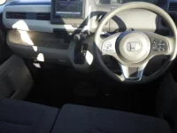 Honda N BOX лот № 3002 оценка 3.5  с аукциона в Японии 2