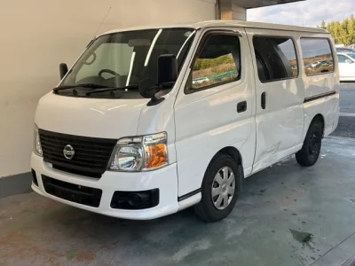 Nissan CARAVAN VAN  с аукциона в Японии