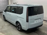 Honda STEP WAGON лот № 30315 оценка 4.5  с аукциона в Японии 1