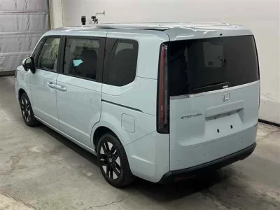 Honda STEP WAGON  с аукциона в Японии