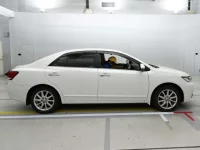 Toyota PREMIO лот № 30340 оценка R  с аукциона в Японии 2