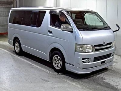 Toyota REGIUS ACE VAN  с аукциона в Японии