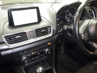 Mazda AXELA  с аукциона в Японии