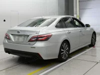 Toyota CROWN лот № 30348 оценка 4.5  с аукциона в Японии 1