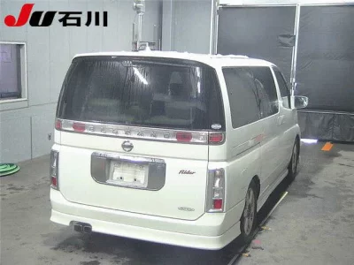 Nissan ELGRAND  с аукциона в Японии