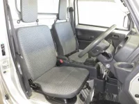 Nissan CLIPPER TRUCK лот № 2070 оценка 3.5  с аукциона в Японии 5