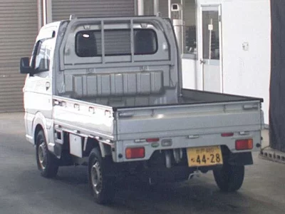 Nissan CLIPPER TRUCK