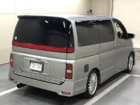 Nissan ELGRAND лот № 6111 оценка 3.5  с аукциона в Японии 3