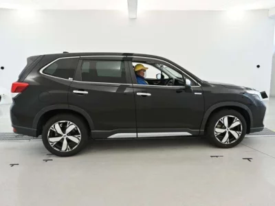 Subaru FORESTER  с аукциона в Японии