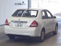 Nissan TIIDA LATIO лот № 4690 оценка 3  с аукциона в Японии 4
