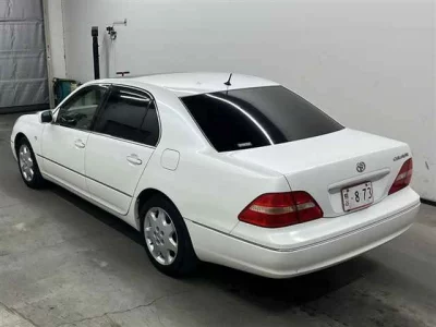 Toyota CELSIOR  с аукциона в Японии