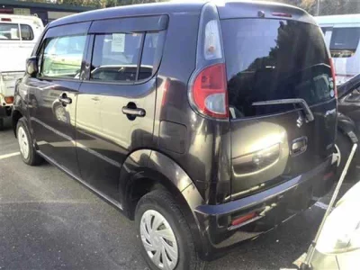 Suzuki MRWAGON