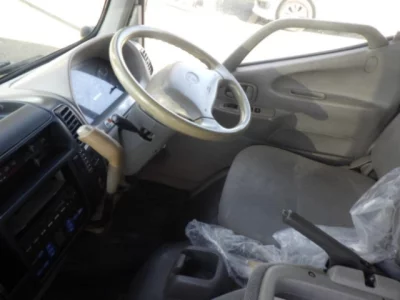 Toyota DYNA  с аукциона в Японии