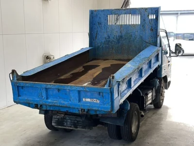 Mazda TITAN  с аукциона в Японии