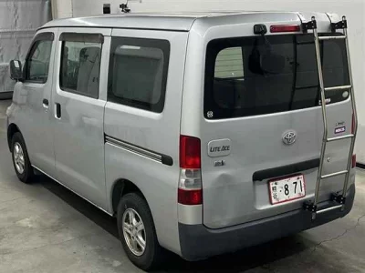 Toyota LITE ACE VAN  с аукциона в Японии