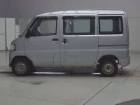 Nissan CLIPPER VAN лот № 3182 оценка 3  с аукциона в Японии 3