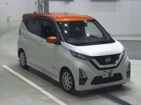 Nissan DAYZ лот № 3186 оценка 4  с аукциона в Японии 4