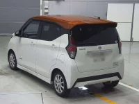 Nissan DAYZ лот № 3186 оценка 4  с аукциона в Японии 5