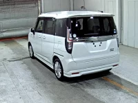 Suzuki SOLIO лот № 3063 оценка 4  с аукциона в Японии 1