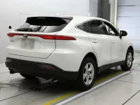 Toyota HARRIER лот № 30382 оценка R  с аукциона в Японии 1