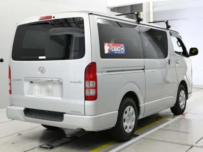 Toyota REGIUS ACE VAN  с аукциона в Японии