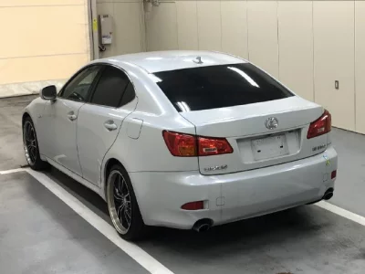 Lexus IS  с аукциона в Японии
