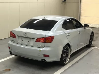 Lexus IS  с аукциона в Японии