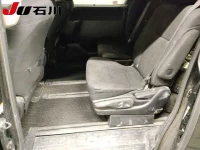 Toyota VOXY лот № 4012 оценка 3.5  с аукциона в Японии 4