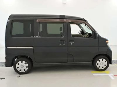 Daihatsu Atrai Wagon  с аукциона в Японии