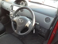 Toyota SIENTA лот № 30398 оценка 4  с аукциона в Японии 8